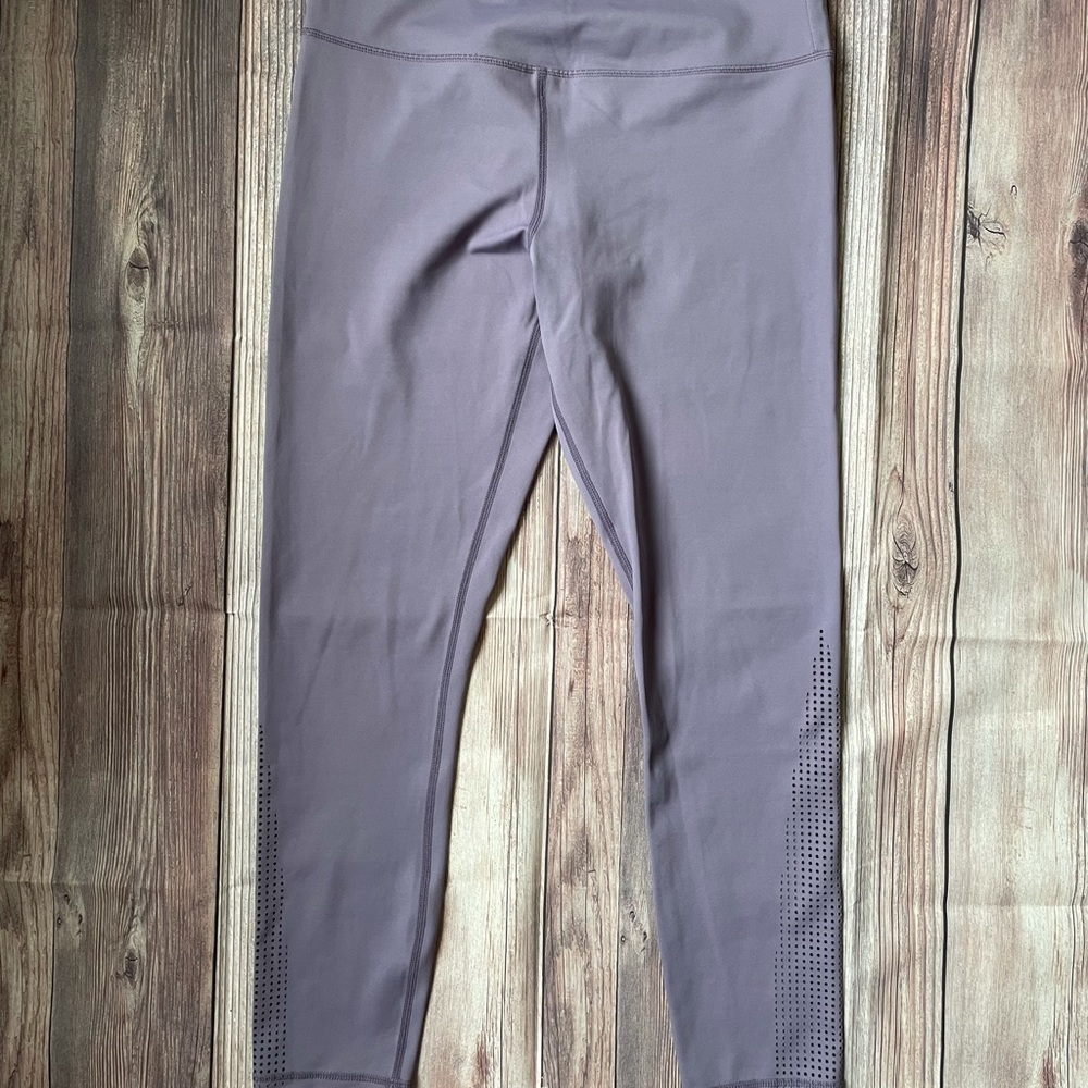 ZYIA Plum Slate flame light n tight hi-rise 7/8 size L (worn 1x) - Picture 5 of 9